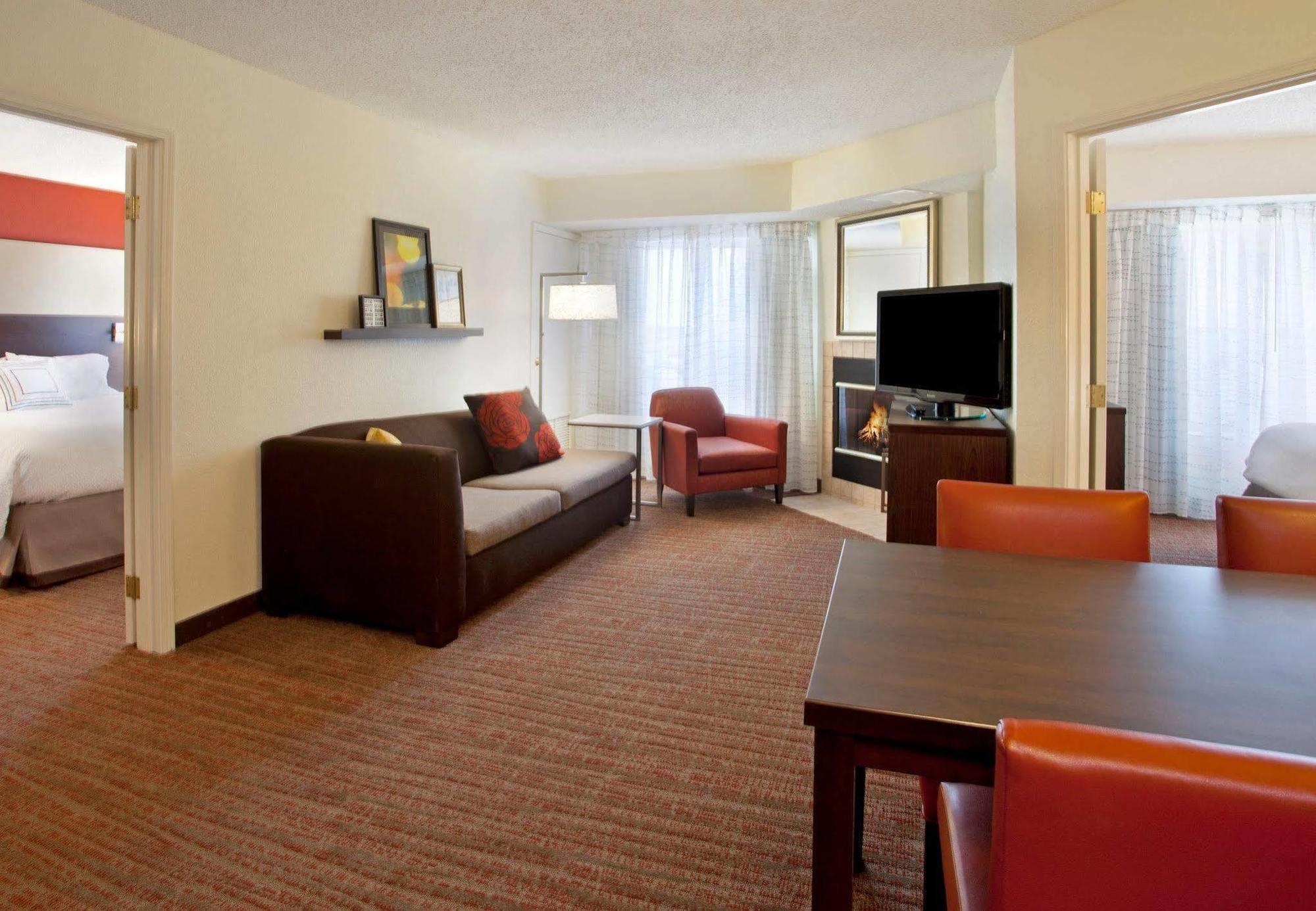 Residence Inn Fort Wayne Southwest Ellison Bagian luar foto